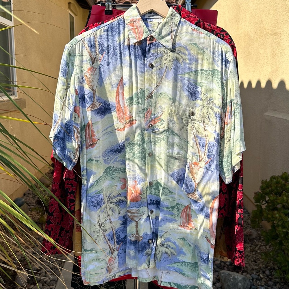 Vintage Tropical Hawaiian Print Summer Shirt Short Sleeve Rayon Size Men's Small